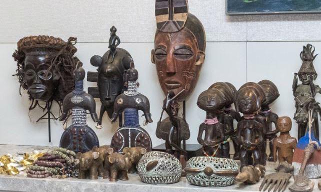 African Art sold at fairs